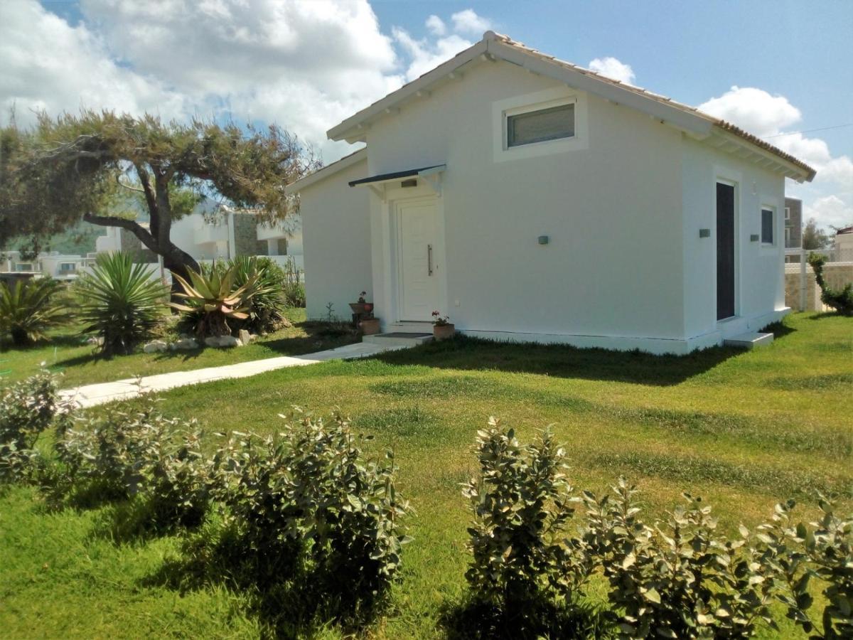 Dalas Beach House Almiros Beach Exterior photo